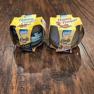 2 VTG One Glade Holiday Evergreen / bouquet 4oz Jar Candle Scents Decorated new